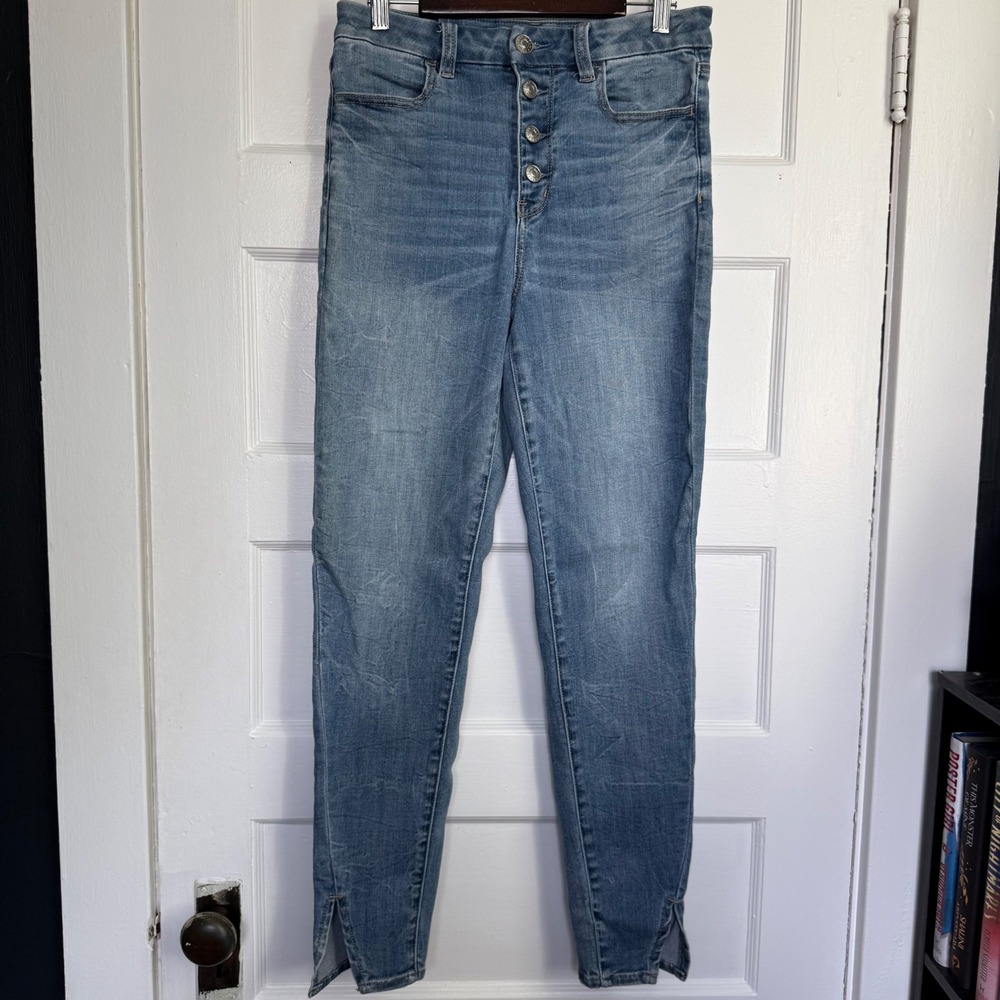 American Eagle Curvy Hi-Rise Jegging Light Wash Button Fly Size 8 Regular